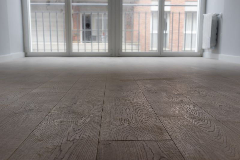 Engineered Wood Installation in Ruskin, FL